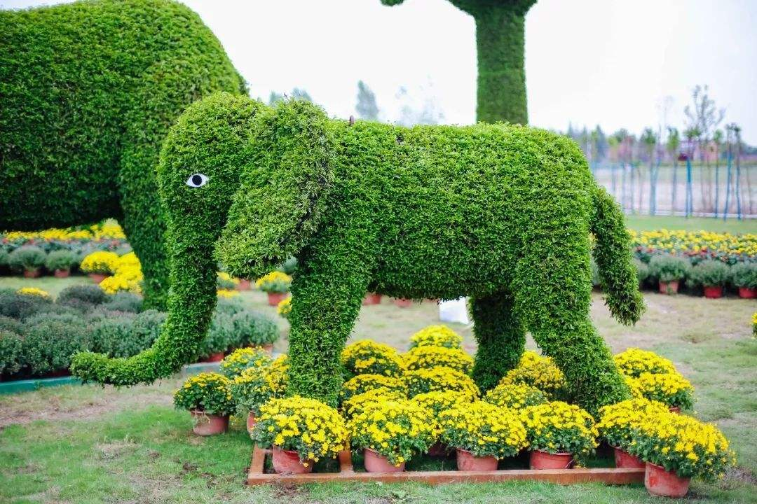 仿真绿植中的动物造型,云南雕塑 - 昆明银屏雕塑厂家